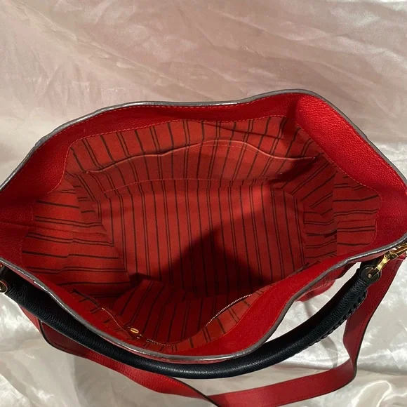 Authentic Louis Vuitton Bagatelle Empreinte Hobo handbag - Picture 8 of 14